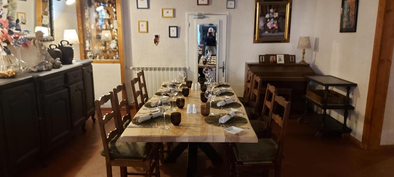 Logis Du Grand Duc Restaurant Hotel Gincla
