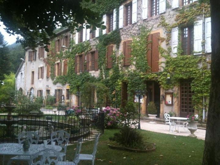 Logis Du Grand Duc Restaurant Hotel Gincla